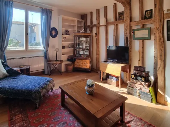 4-bedroom House In Mirepoix, France (196 M²)
