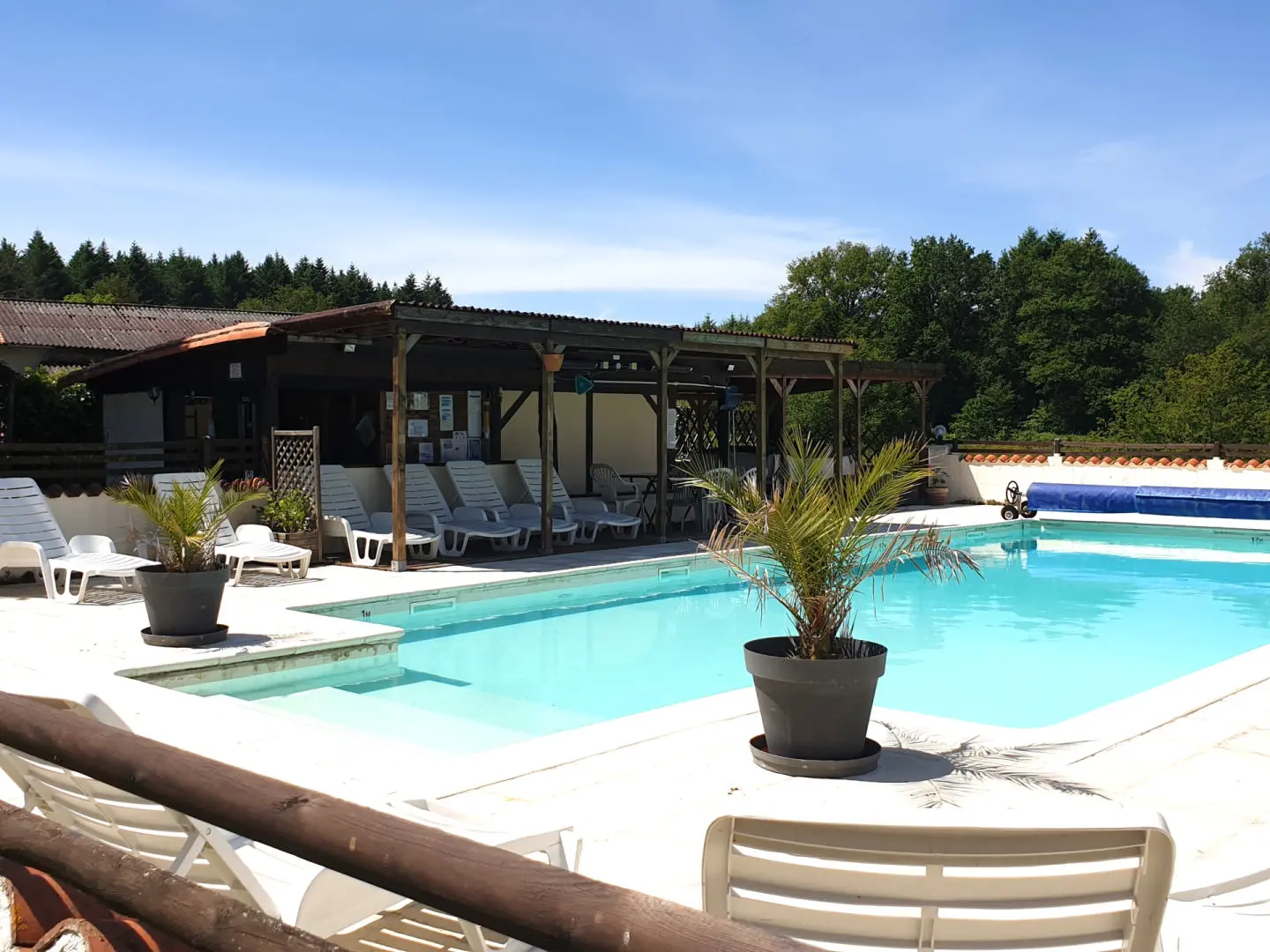 Property Of 4 Gîtes Complex With 3 Bedrooms Owner’s House In Lakes Of Haute Charente