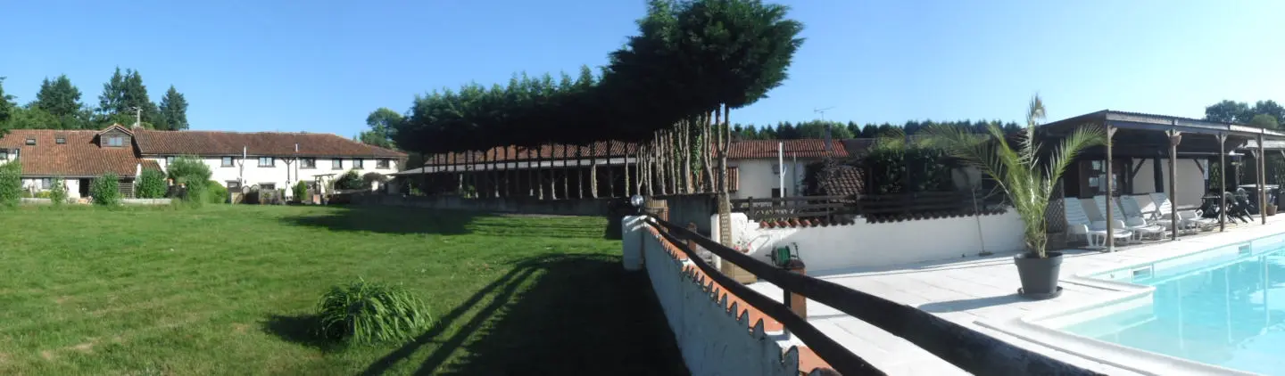 15-bedroom Country House In Pressignac, France (612 M²)