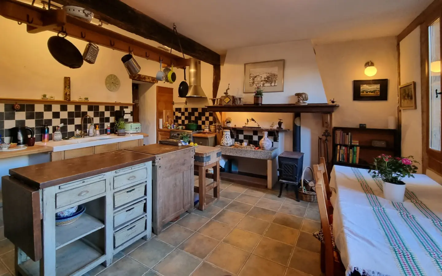 4-bedroom House In Mirepoix, France (196 M²)