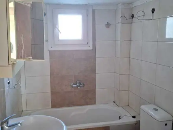 2-bedroom Flat In Echedoros, Greece (70 M²)