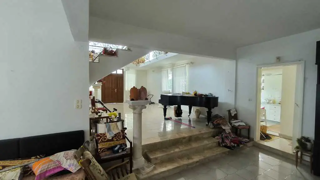 Detached House Of 300 M² In Olympic Coast