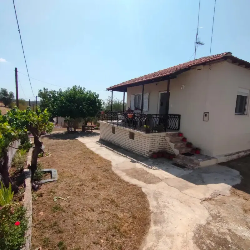 2-bedroom Detached House In Vertiskos, Greece (65 M²)