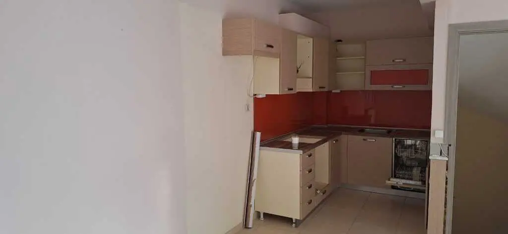 Apartment Of 143 M² In The Suburbs Of Thessaloniki