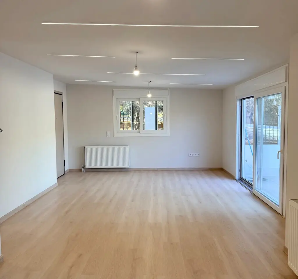 Detached House Of 78 M² In Attica
