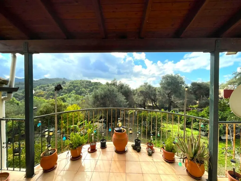 Detached House Of 197 M² In Corfu
