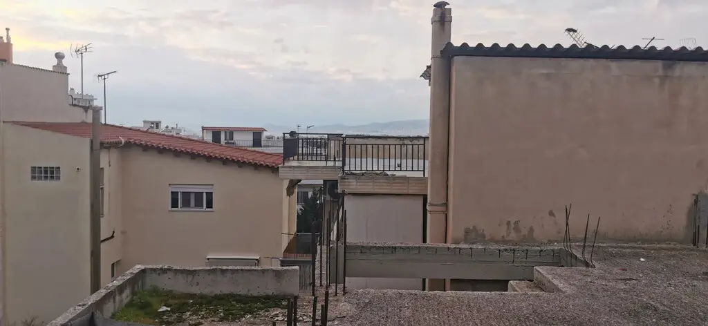 Building Of 472 M² In Athens