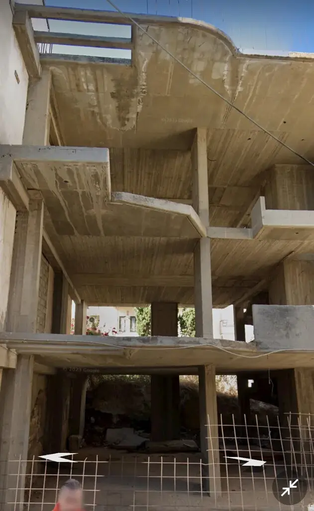 Building Of 472 M² In Athens