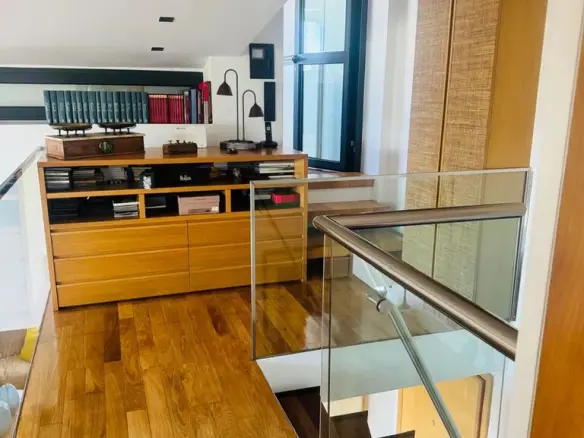 3-bedroom Maisonette In Palaio Faliro, Greece (151 M²)