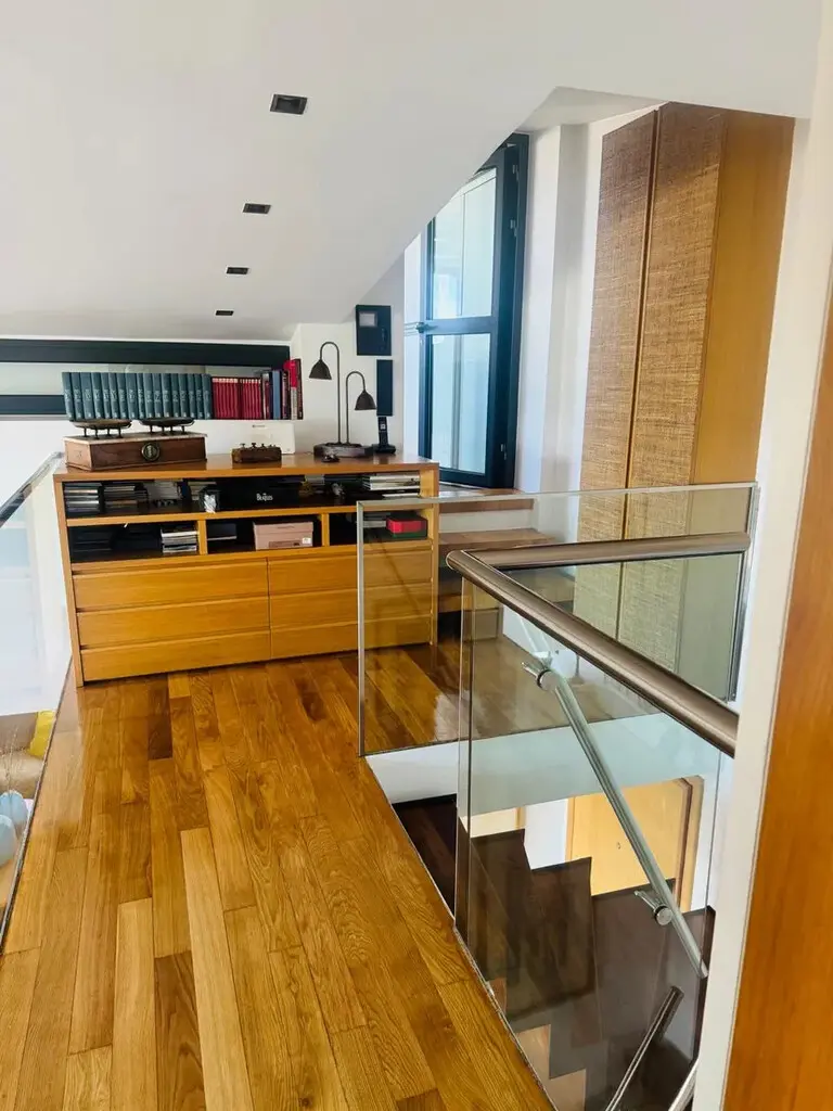 Maisonette Of 151 M² In Athens