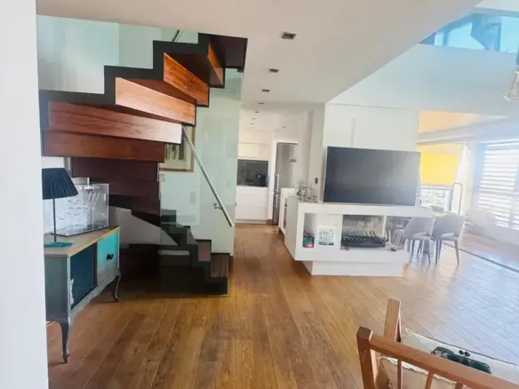 3-bedroom Maisonette In Palaio Faliro, Greece (151 M²)