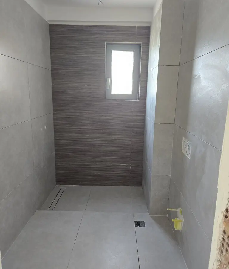 3-bedroom Flat In Alimos, Greece (109 M²)