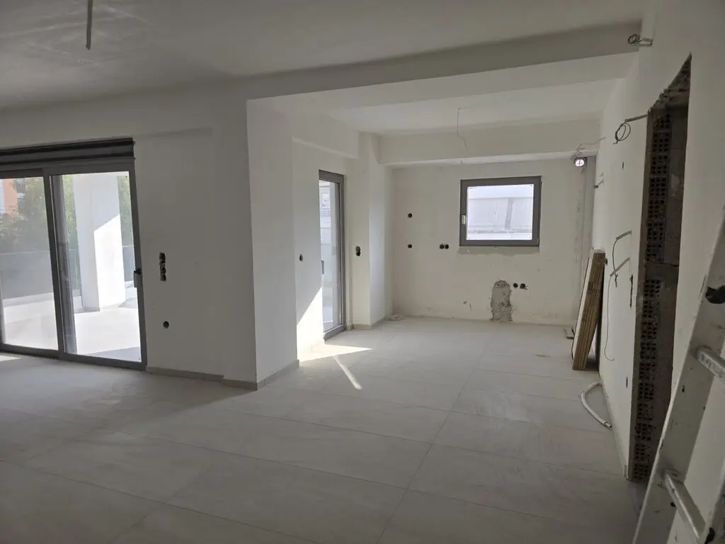 Flat Of 109 M² In Athens