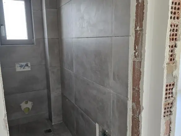 3-bedroom Flat In Alimos, Greece (109 M²)