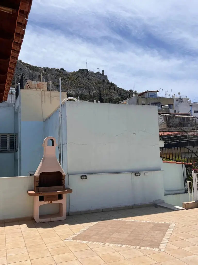 Flat Of 199 M² In Athens