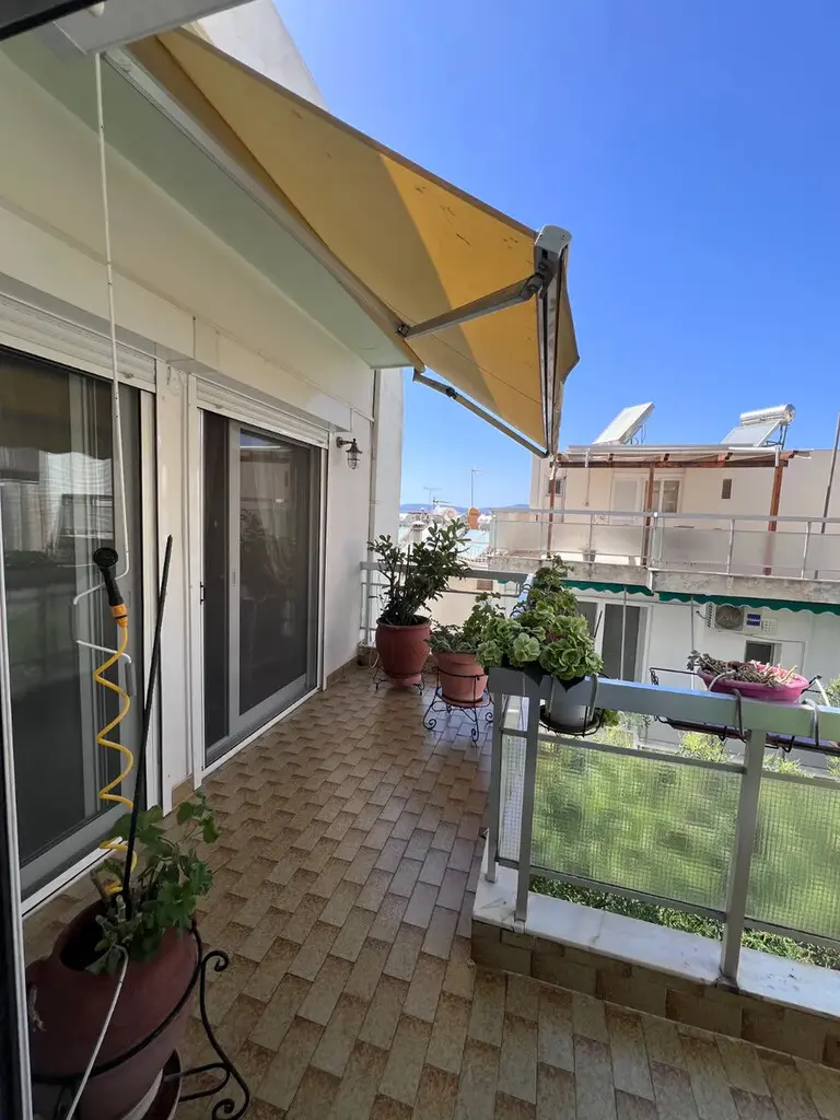 Flat Of 199 M² In Athens