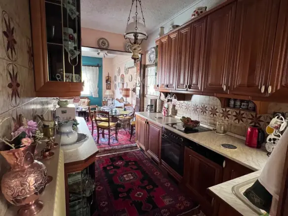 4-bedroom Flat In Kolonaki – Lykavittos, Greece (199 M²)