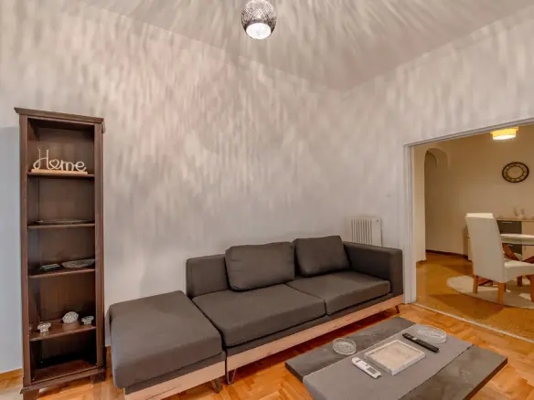 3-bedroom Flat In Koukaki – Makrygianni, Greece (106 M²)