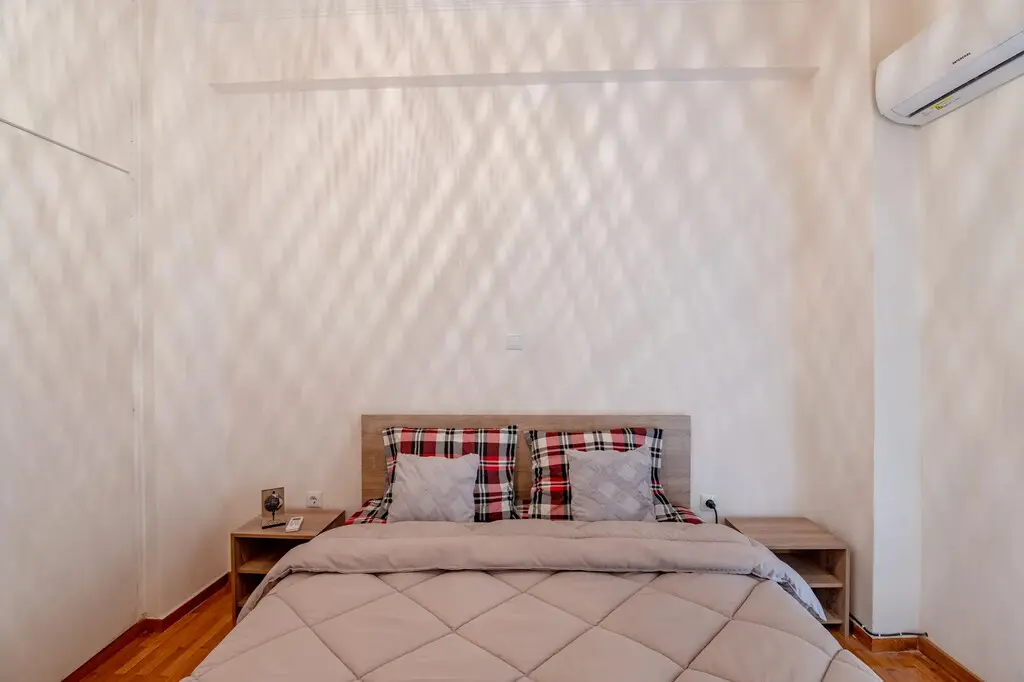 Flat Of 106 M² In Athens