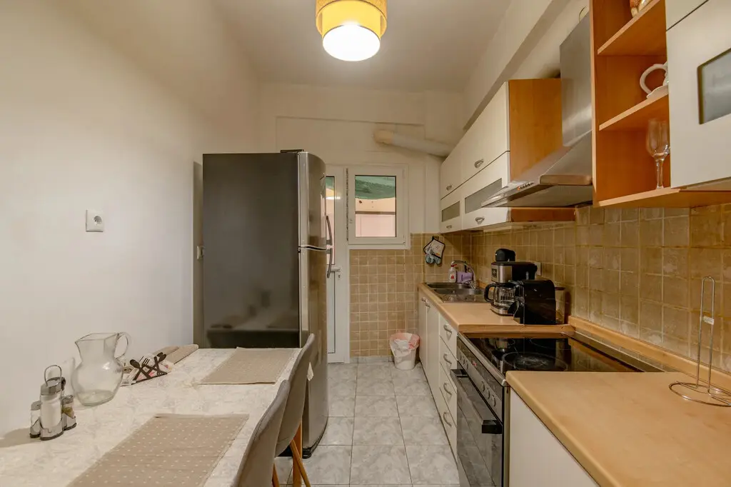 Flat Of 106 M² In Athens