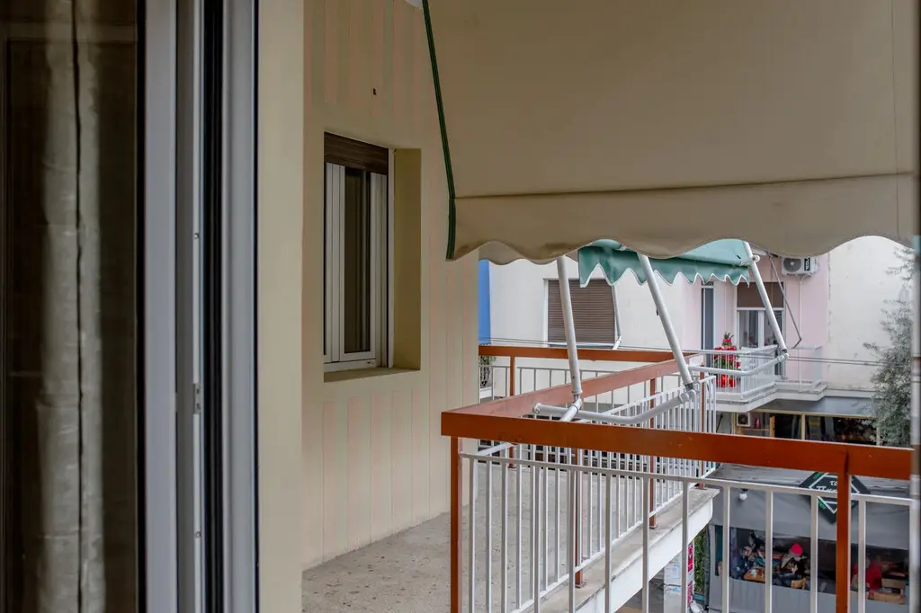 Flat Of 106 M² In Athens