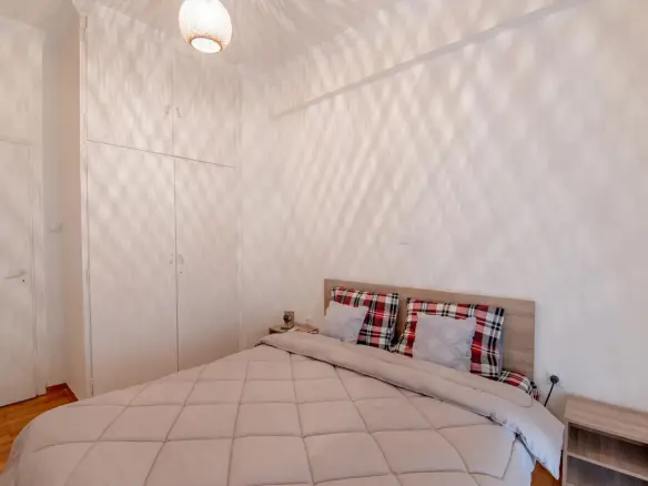 3-bedroom Flat In Koukaki – Makrygianni, Greece (106 M²)