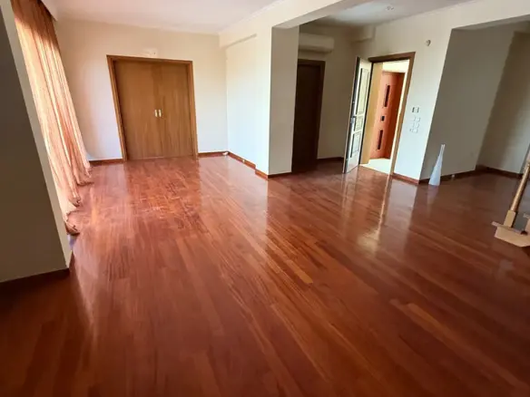 3-bedroom Maisonette In Voula, Greece (150 M²)
