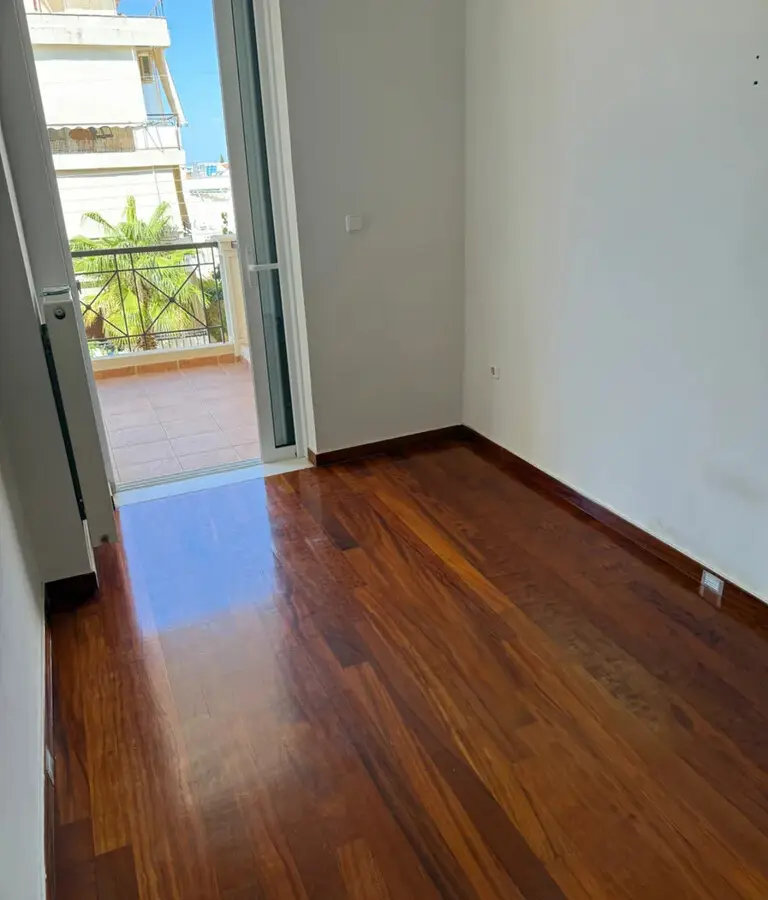 3-bedroom Maisonette In Voula, Greece (150 M²)