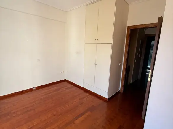 3-bedroom Maisonette In Voula, Greece (150 M²)