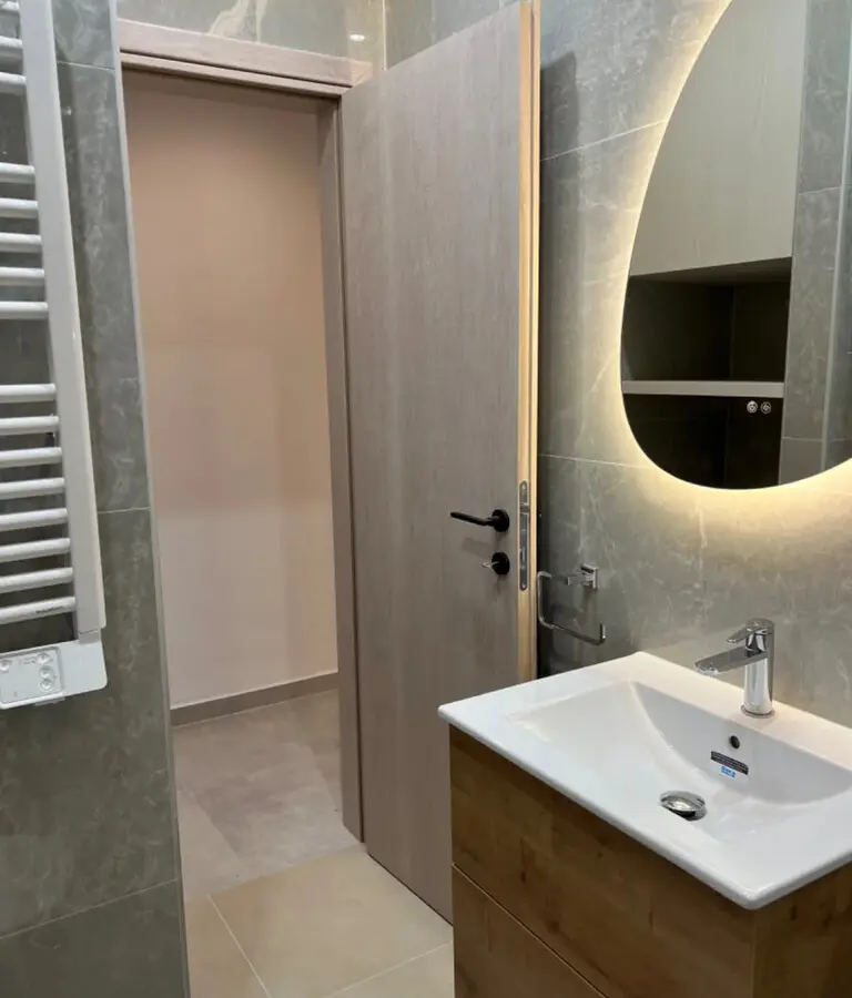 1-bedroom Flat In Voula, Greece (47 M²)