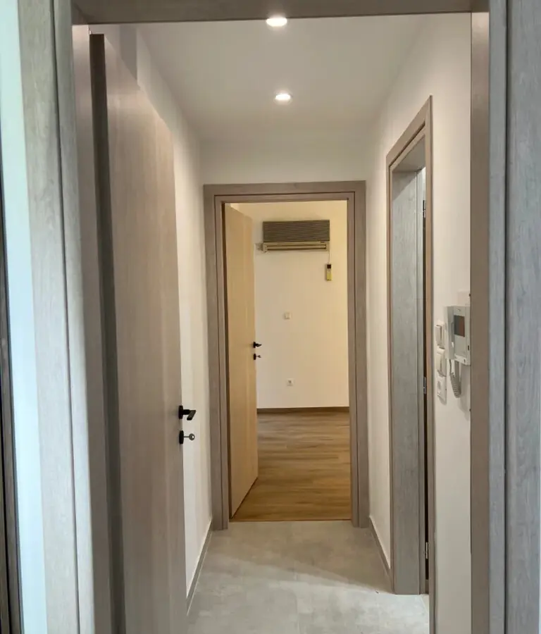 1-bedroom Flat In Voula, Greece (47 M²)