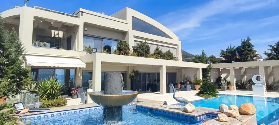 Villa Of 390 M² With Island Views In Euboea
