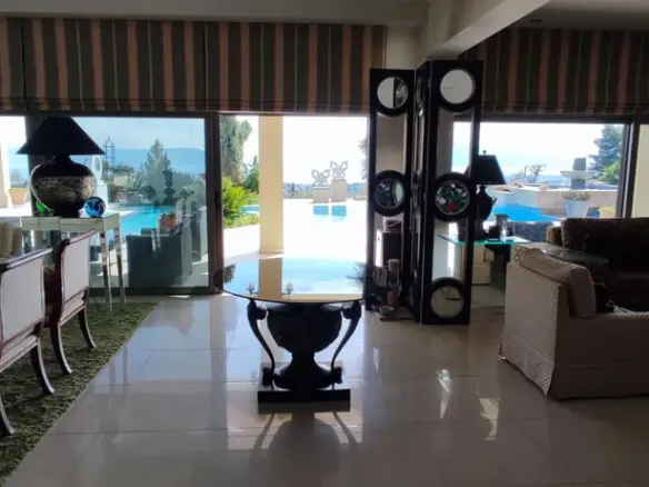 Villa In Eretria, Greece (390 M²)