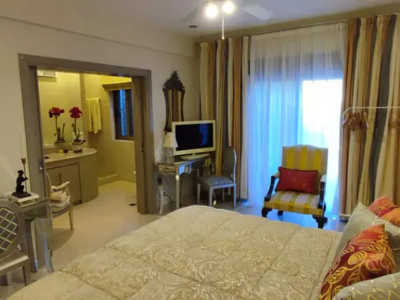 Villa In Eretria, Greece (390 M²)
