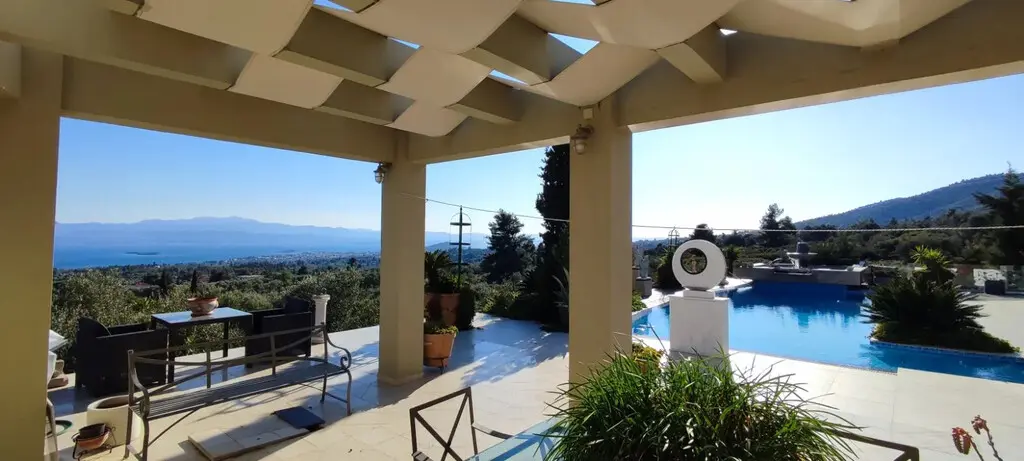 Villa Of 390 M² With Island Views In Euboea