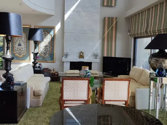Villa In Eretria, Greece (390 M²)