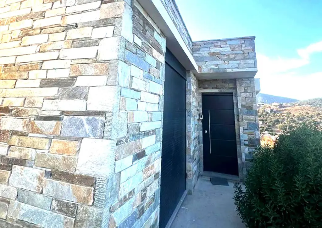 Villa Of 175 M² In Attica