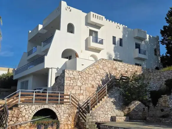 5-bedroom Villa In Malesina, Greece (480 M²)