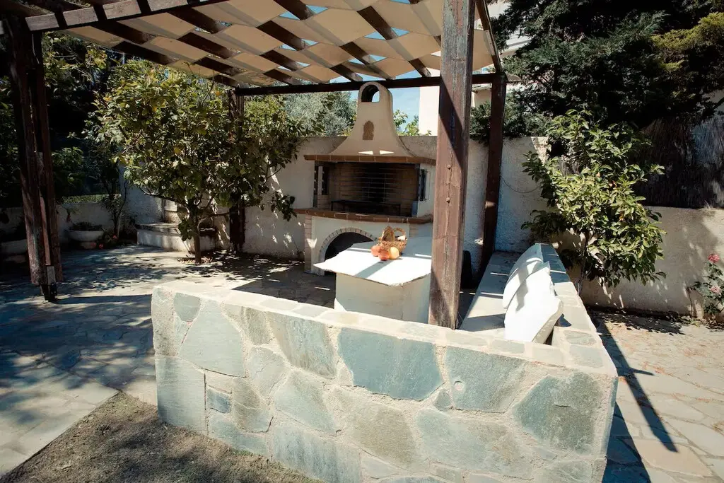 Villa Of 204 M² In Attica