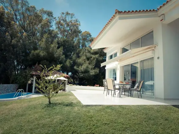 Villa Of 204 M² In Attica