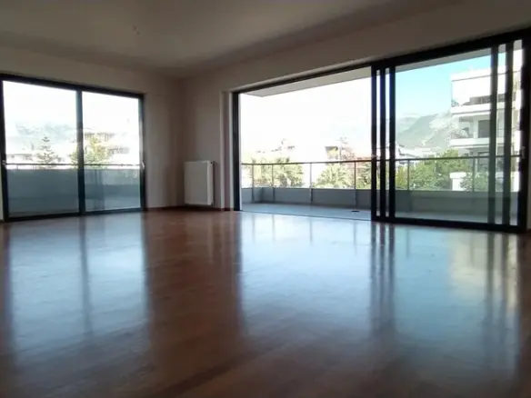 3-bedroom Flat In Glyfada, Greece (131 M²)