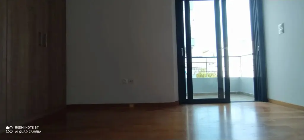 Flat Of 131 M² In Athens