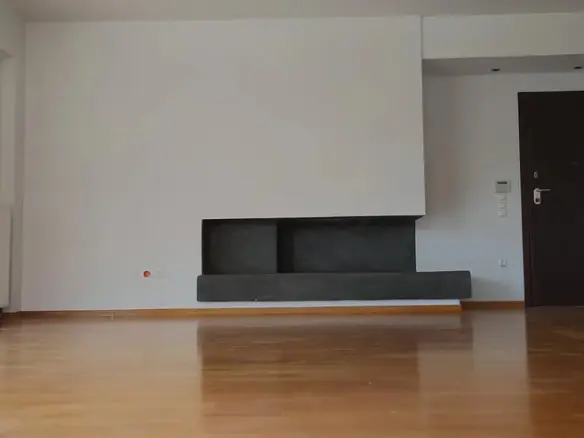 3-bedroom Flat In Glyfada, Greece (131 M²)