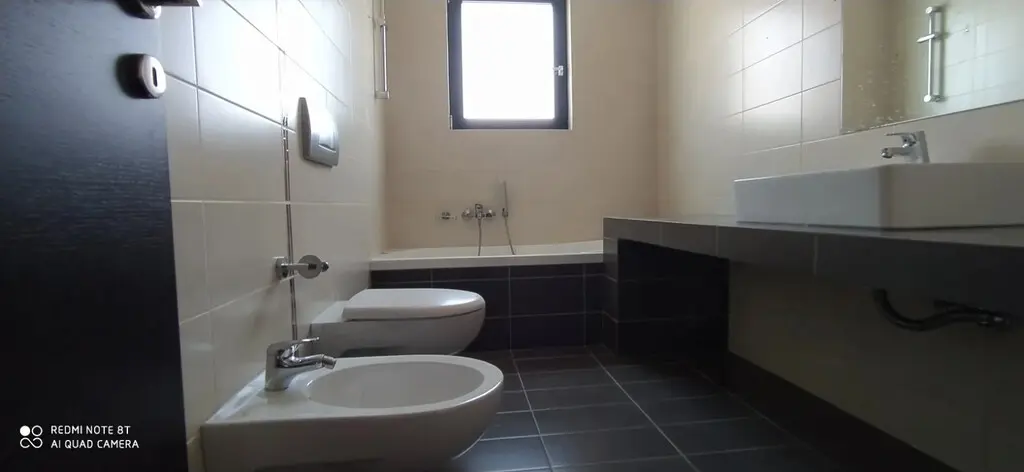 Flat Of 131 M² In Athens