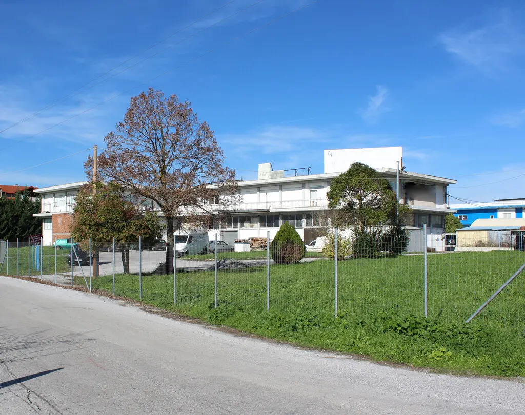 Commercial Property Of 1600 M² In Olympic Coast