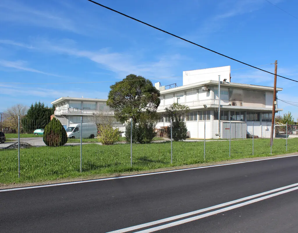 Commercial Property Of 1600 M² In Olympic Coast