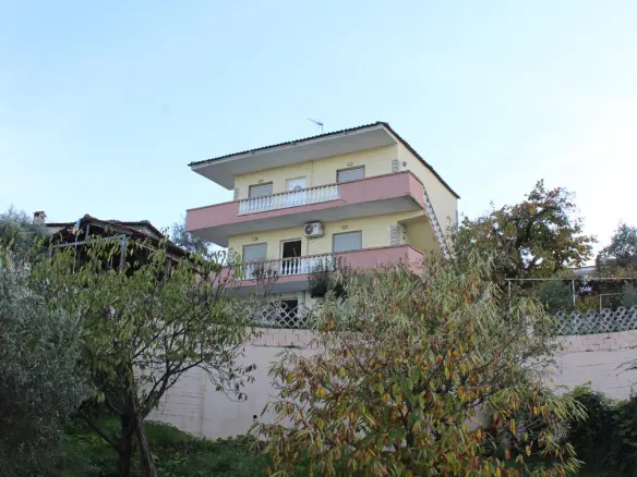 5-bedroom Detached House In Easts Olimpos, Greece (194 M²)