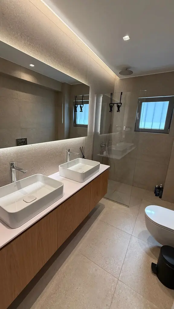 Maisonette Of 187 M² With In Athens
