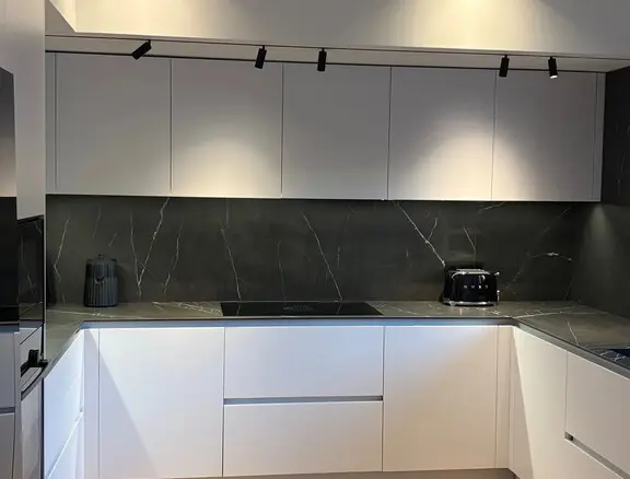 4-bedroom Maisonette In Voula, Greece (187 M²)