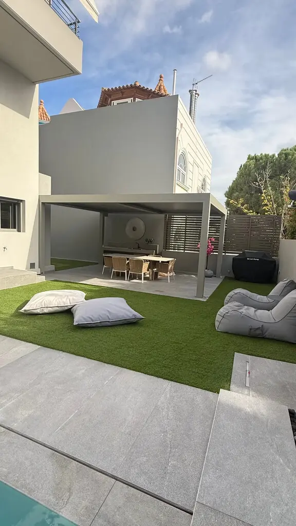 Maisonette Of 187 M² With In Athens